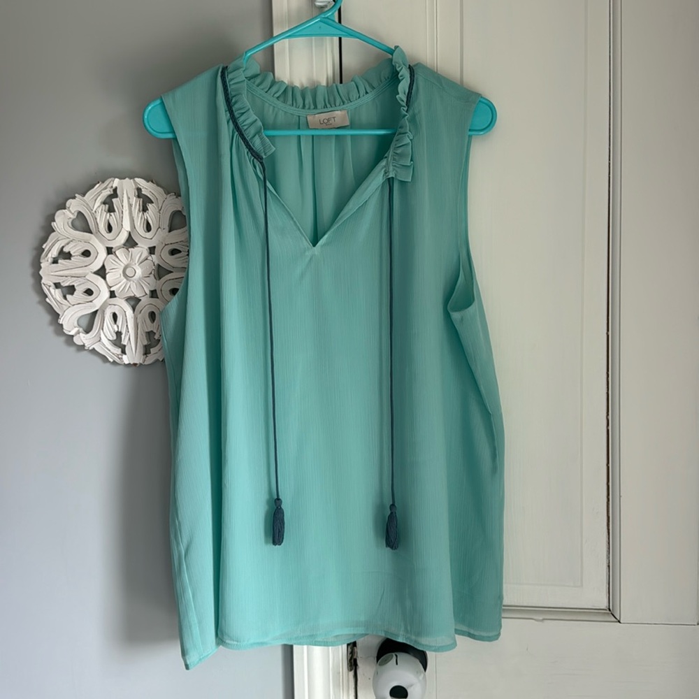 Loft Tank XL Polyester NWOT